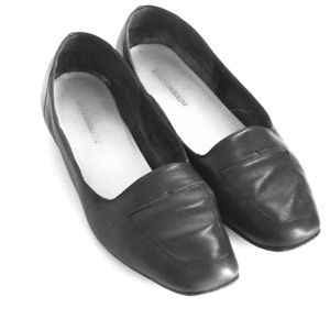 Black leather loafers by Enzo Angiolini. Size 10 M